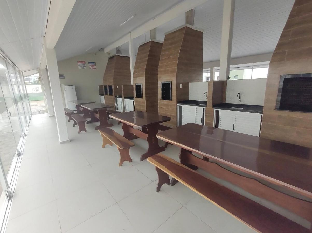 Apto Espetacular A 50 M Do Mar Em Condominio Com Piscinas Maravilhosas Гуаратуба Экстерьер фото