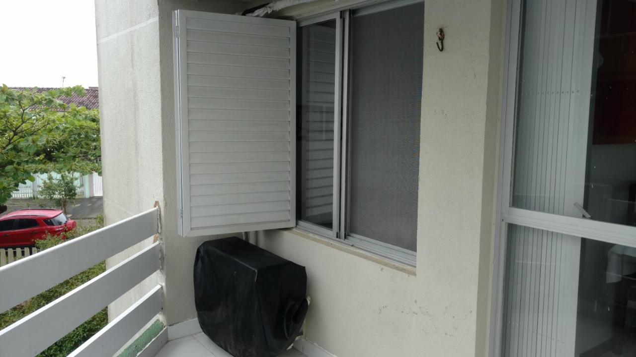 Apto Espetacular A 50 M Do Mar Em Condominio Com Piscinas Maravilhosas Гуаратуба Экстерьер фото